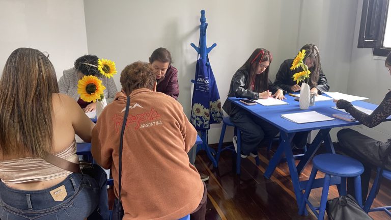 Personas en experiencia de Van Gohg.